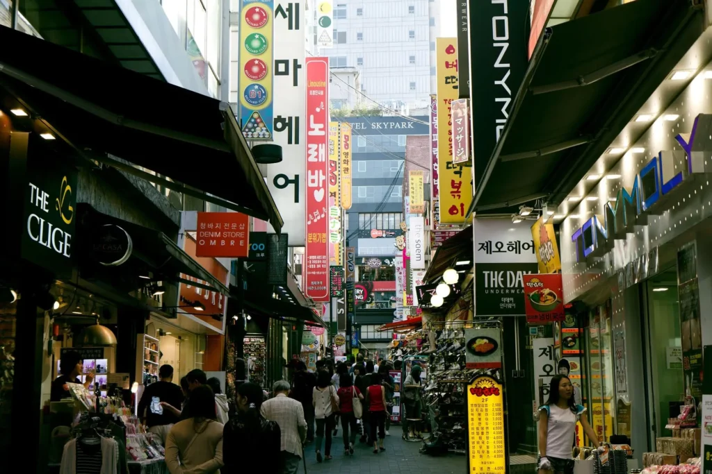 Mercado de Namdaemun em Seul, capital da Coreia do Sul.