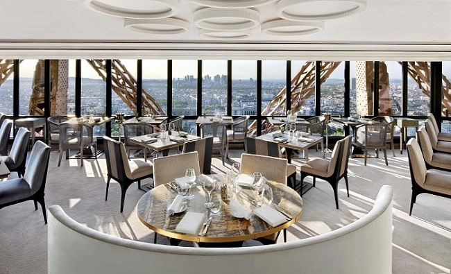 Restaurante em Paris Le Jules Verne Paris - o que comer em Paris - Assegurados