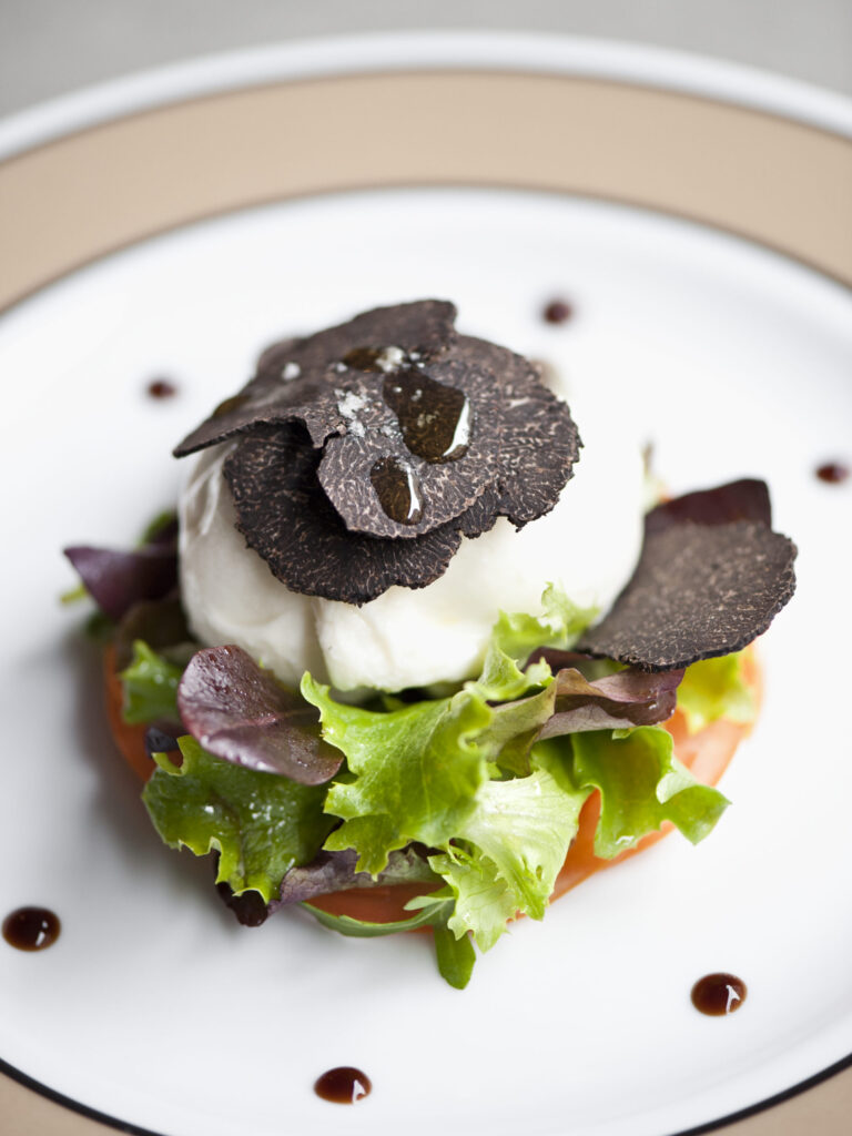 Restaurante em Paris La Maison de la Truffe Paris - o que comer em Paris - Assegurados